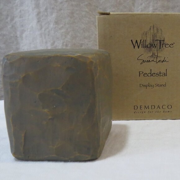 NEW Willow Tree Pedestal Display Stand Susan Lordi Demdaco 2004 - Picture 1 of 7